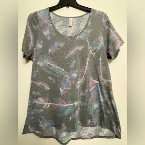 ‼️🎉Reasonable Offers Accepted🎉‼️ LuLaRoe Shirt